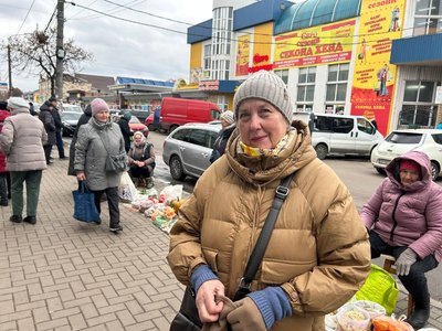 Ціни на волоські горіхи в Житомирі зросли через менший урожай Ціни на волоські горіхи в Житомирі зросли через менший урожай