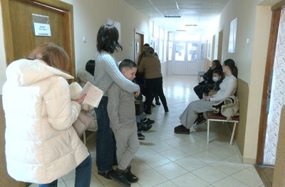 Є випадки грипу А: в дитячій пліклініці у Луцьку зросла кількість звернень Є випадки грипу А: в дитячій пліклініці у Луцьку зросла кількість звернень