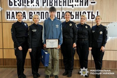 Підлітку з Рівненщини пропонували 20 тисяч за підпал авто — він звернувся до поліції Підлітку з Рівненщини пропонували 20 тисяч за підпал авто — він звернувся до поліції
