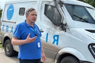 110-та атака. Подробиці удару російського FPV-дрона по евакуаційному авто гуманітарної місії "Проліска" 110-та атака. Подробиці удару російського FPV-дрона по евакуаційному авто гуманітарної місії "Проліска"