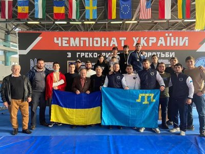 Ukraina çempionatında quşaq küreşi "Alış"ta üç qırımtatar birinci yer aldı Ukraina çempionatında quşaq küreşi "Alış"ta üç qırımtatar birinci yer aldı