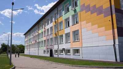 "Я впав, у очах було темно": деталі побиття підлітка у ліцеї в Солоному на Дніпропетровщині "Я впав, у очах було темно": деталі побиття підлітка у ліцеї в Солоному на Дніпропетровщині