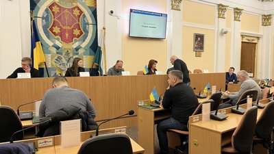 У Полатвській міськраді депутати проголосували за спрямування допомоги постраждалим від ракетного удару 1 лютого У Полатвській міськраді депутати проголосували за спрямування допомоги постраждалим від ракетного удару 1 лютого