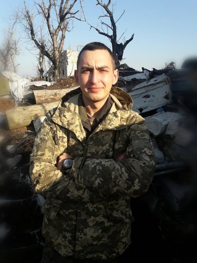 «Я маю його зустріти». Вагіз Хайрулін п'ять років чекає на сина-морпіха з полону «Я маю його зустріти». Вагіз Хайрулін п'ять років чекає на сина-морпіха з полону