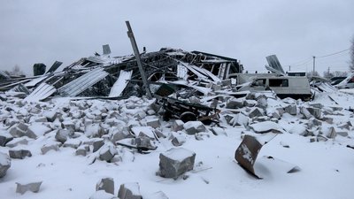 Атака на Чернігів 5 січня: вдруге за понад сім місяців росіяни поцілили по СТО Атака на Чернігів 5 січня: вдруге за понад сім місяців росіяни поцілили по СТО