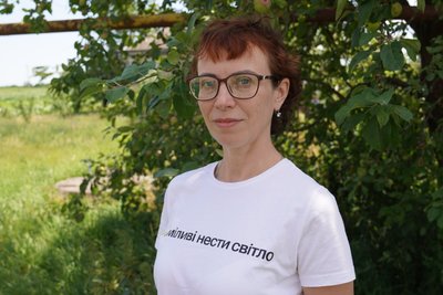 Слідкуватимуть за популяцією та міграцією. На Дніпропетровщині енергетики та науковці кільцюють лелек Слідкуватимуть за популяцією та міграцією. На Дніпропетровщині енергетики та науковці кільцюють лелек