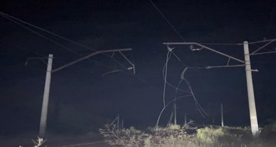На Дніпропетровщині викрили військових, причетних до розкрадання кабелю залізничної станції: їм готують підозру На Дніпропетровщині викрили військових, причетних до розкрадання кабелю залізничної станції: їм готують підозру