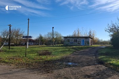 Мармур під землею та забуті імена: що приховують старі кладовища Кривого Озера і Бакші Мармур під землею та забуті імена: що приховують старі кладовища Кривого Озера і Бакші