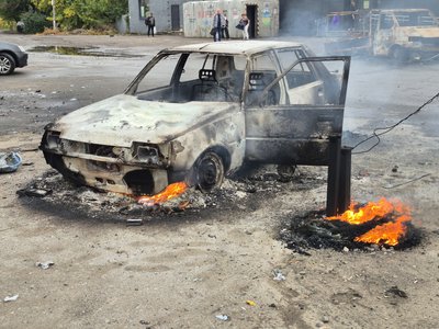«Відчуття, що дрони по хаті літали». Як живе Ясногірка під ударами авіабомб та FPV-дронів «Відчуття, що дрони по хаті літали». Як живе Ясногірка під ударами авіабомб та FPV-дронів
