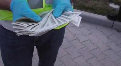 Гроші, затримання, військовозабов'язаний, Нацполіція, 14 липня 2026, Тернопіль Гроші, затримання, військовозабов'язаний, Нацполіція, 14 липня 2026, Тернопіль