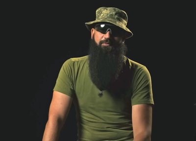 "Противник вчиться на наших тактиках", — воїн 14 ОМБр розповів про атаки дронами-"ждунами" на полі бою "Противник вчиться на наших тактиках", — воїн 14 ОМБр розповів про атаки дронами-"ждунами" на полі бою