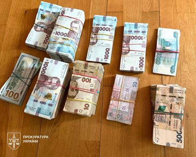 Постачали неякісне вугілля для опалення шкіл, дитсадків та лікарень: правоохоронці оголосили підозри вісьмом людям Постачали неякісне вугілля для опалення шкіл, дитсадків та лікарень: правоохоронці оголосили підозри вісьмом людям