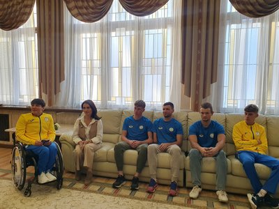 Закарпатських олімпійців та паралімпійців нагородили в обласній військовій адміністрації Закарпатських олімпійців та паралімпійців нагородили в обласній військовій адміністрації