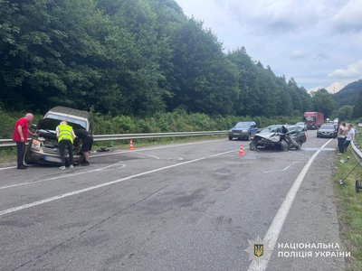 На Львівщині у ДТП на трасі "Київ–Чоп" загинув 74-річний водій На Львівщині у ДТП на трасі "Київ–Чоп" загинув 74-річний водій