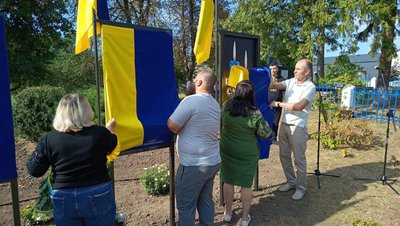 «Не просто меморіальне місце»: у громаді на Черкащині відкрили Алею Слави