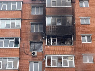 У Сумах РФ вдарила по багатоквартирних будинках У Сумах РФ вдарила по багатоквартирних будинках