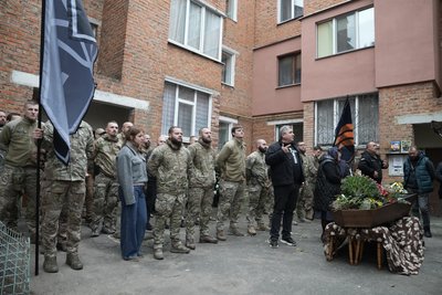 У Сумах попрощалися з ексгравцем юнацької збірної з футболу Дмитром Богачовим У Сумах попрощалися з ексгравцем юнацької збірної з футболу Дмитром Богачовим