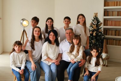 Стали батьками 15 дітей: як живе дитячий будинок сімейного типу на Черкащині Стали батьками 15 дітей: як живе дитячий будинок сімейного типу на Черкащині