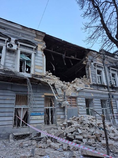 В Одесі внаслідок атаки пошкоджено юридичний ліцей — пам’ятку архітектури