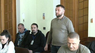 Справу щодо забудови набережної Тетерева відклали: суд дав час представникам орендарів Справу щодо забудови набережної Тетерева відклали: суд дав час представникам орендарів