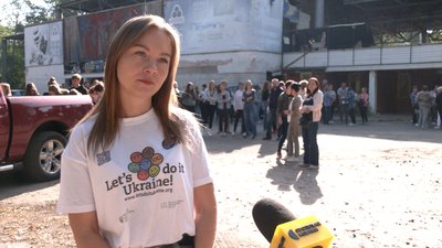 Чернігівські волонтери зібрали 85 мішків сміття у Центральному парку культури та відпочинку Чернігівські волонтери зібрали 85 мішків сміття у Центральному парку культури та відпочинку