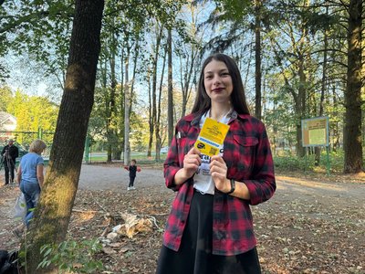 У Вінниці до Всесвітнього дня прибирання збирали сміття в ботанічному саду У Вінниці до Всесвітнього дня прибирання збирали сміття в ботанічному саду