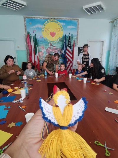 "Дякую за життя". У Херсоні провели акцію до Дня захисників та захисниць України "Дякую за життя". У Херсоні провели акцію до Дня захисників та захисниць України