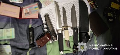 Вимагав у підприємця $30 тисяч, погрожуючи розправою: у Києві затримали чооловіка Вимагав у підприємця $30 тисяч, погрожуючи розправою: у Києві затримали чооловіка