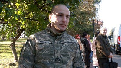 "Був чуйним та добрим лікарем, якого любили пацієнти": у Чернігові попрощалися з Андрієм Мохоньком "Був чуйним та добрим лікарем, якого любили пацієнти": у Чернігові попрощалися з Андрієм Мохоньком