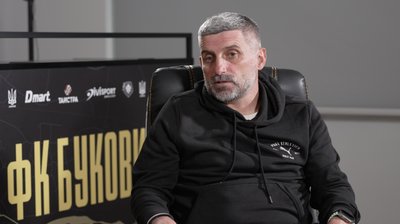 Тренер ФК "Буковина" Сергій Шищенко Тренер ФК "Буковина" Сергій Шищенко