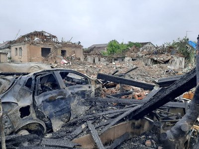 Унаслідок російської атаки на Хмельниччину четверо людей загинуло, п'ятеро — отримали осколкові поранення, 25 травня 2025 року, Хмельниччина