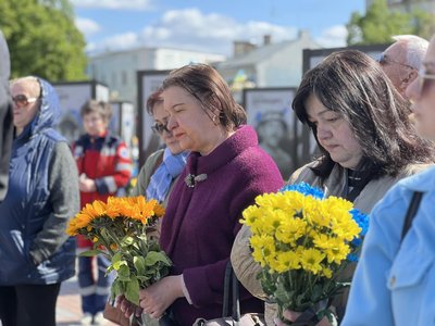 У Рівному попрощалися з військовими Олександром Коником та Михайлом Фоменюком У Рівному попрощалися з військовими Олександром Коником та Михайлом Фоменюком