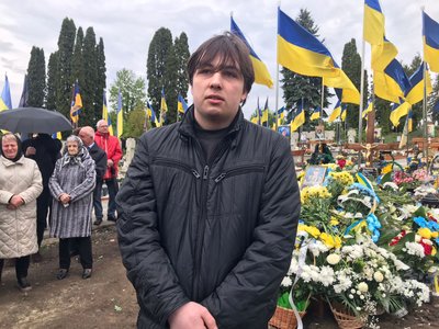тарас, цвинтар, похорон, тернопіль тарас, цвинтар, похорон, тернопіль