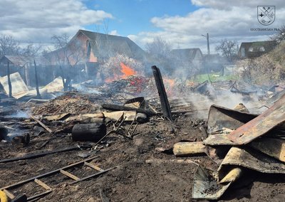 Війська РФ вдарили по Шостці: у жінки гостра реакція на стрес Війська РФ вдарили по Шостці: у жінки гостра реакція на стрес