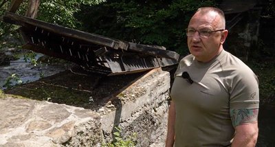Обвал мосту у Виженці на Буковині: чи був він аварійним Обвал мосту у Виженці на Буковині: чи був він аварійним