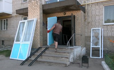 Чекають допомогу: чи відновлюють квартири після ракетно-дронової атаки в Смілі на Черкащині Чекають допомогу: чи відновлюють квартири після ракетно-дронової атаки в Смілі на Черкащині