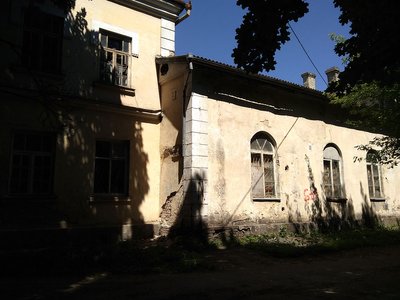 Занедбаний стан історичних споруд Рівного: що непокоїть місцеву краєзнавицю Занедбаний стан історичних споруд Рівного: що непокоїть місцеву краєзнавицю