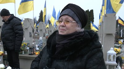 тернопіль, софія погоріла, пантеон героїв, лампадки для полеглих, 7 грудня 2025 року тернопіль, софія погоріла, пантеон героїв, лампадки для полеглих, 7 грудня 2025 року