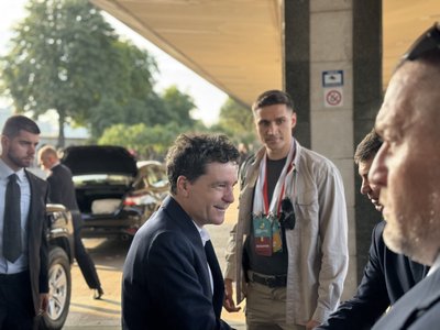 Президент Румунії Нікушор Дан прибув на залізничний вокзал у Києві зранку 15 липня 2026 рок