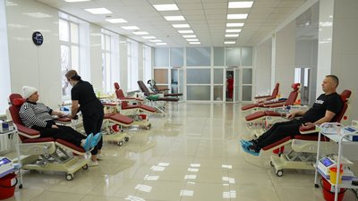 "Потреба зростає": у Кропивницькому напередодні нового року бракує донорів крові "Потреба зростає": у Кропивницькому напередодні нового року бракує донорів крові