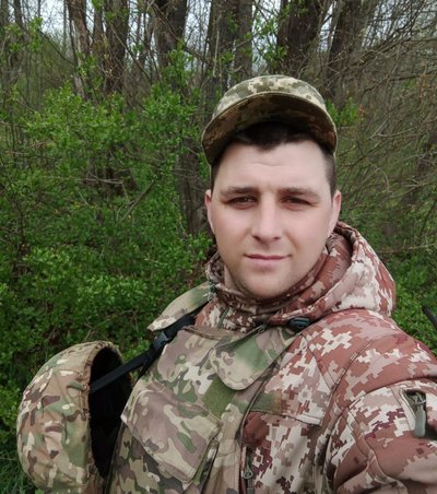 Командир відділення плавальних інженерних машин Вадим Командир відділення плавальних інженерних машин Вадим