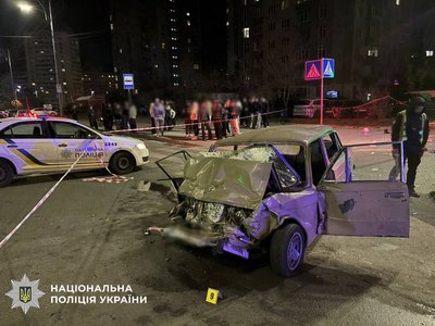 У Києві п'яний водій влаштував ДТП: чотирьох травмованих госпіталізували У Києві п'яний водій влаштував ДТП: чотирьох травмованих госпіталізували