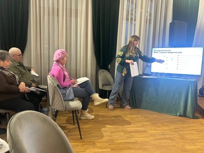 Вчителька з Донеччини після переїзду до Житомира навчається на мовному курсі