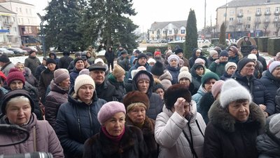 У Коростені на Житомирщині пенсіонери-чорнобильці знову вийшли на мітинг: що вимагали У Коростені на Житомирщині пенсіонери-чорнобильці знову вийшли на мітинг: що вимагали