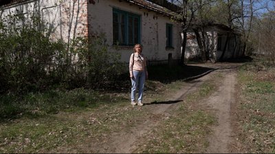 Як живе покинуте після аварії на ЧАЕС село Редьківка, з якого люди переїхали ближче до Чернігова Як живе покинуте після аварії на ЧАЕС село Редьківка, з якого люди переїхали ближче до Чернігова