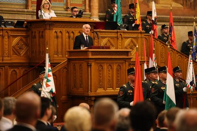 Парламент Угорщини обрав Андраша Баку новим президентом країни Парламент Угорщини обрав Андраша Баку новим президентом країни