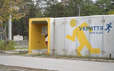 Зупинився після криків пасажирів. У Дніпрі водій тролейбуса їхав під час вибухів: чи є алгоритм для таких випадків Зупинився після криків пасажирів. У Дніпрі водій тролейбуса їхав під час вибухів: чи є алгоритм для таких випадків