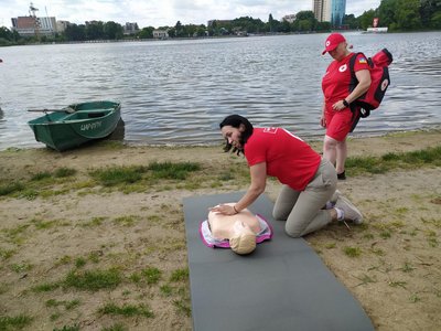 За день після відкриття пляжного сезону у Хмельницькому районі втопилося троє людей За день після відкриття пляжного сезону у Хмельницькому районі втопилося троє людей