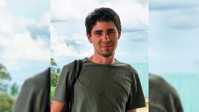 На Чернігівщині поховали п'ятьох військових ЗСУ, двох із них опізнали за ДНК-експертизою На Чернігівщині поховали п'ятьох військових ЗСУ, двох із них опізнали за ДНК-експертизою