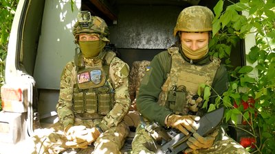 "Хто перетне межу — там і залишиться": що відбувається на кордоні з Білоруссю на Житомирщині "Хто перетне межу — там і залишиться": що відбувається на кордоні з Білоруссю на Житомирщині